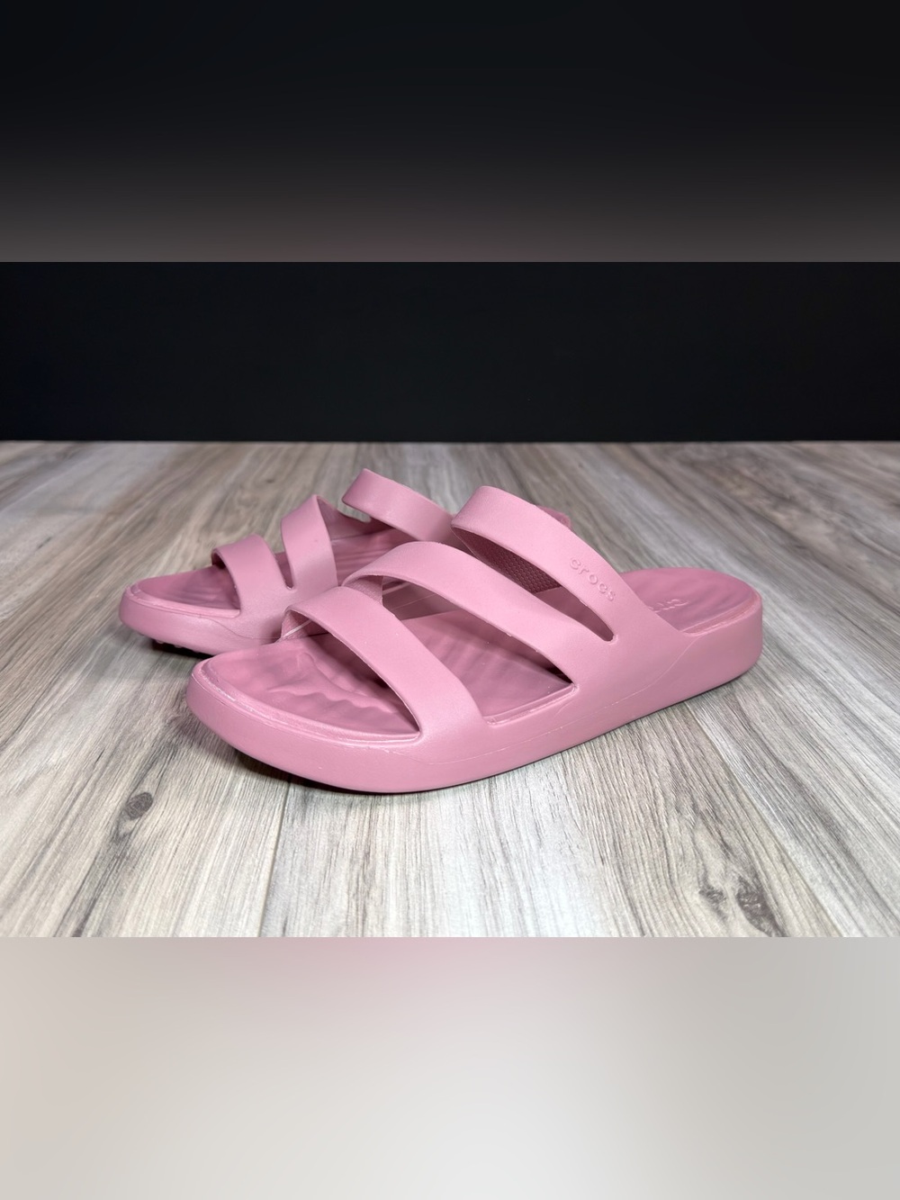 Crocs Getaway Strappy Sandal Cassis Pink Platform Slide Womens Size 8 209587 NEW